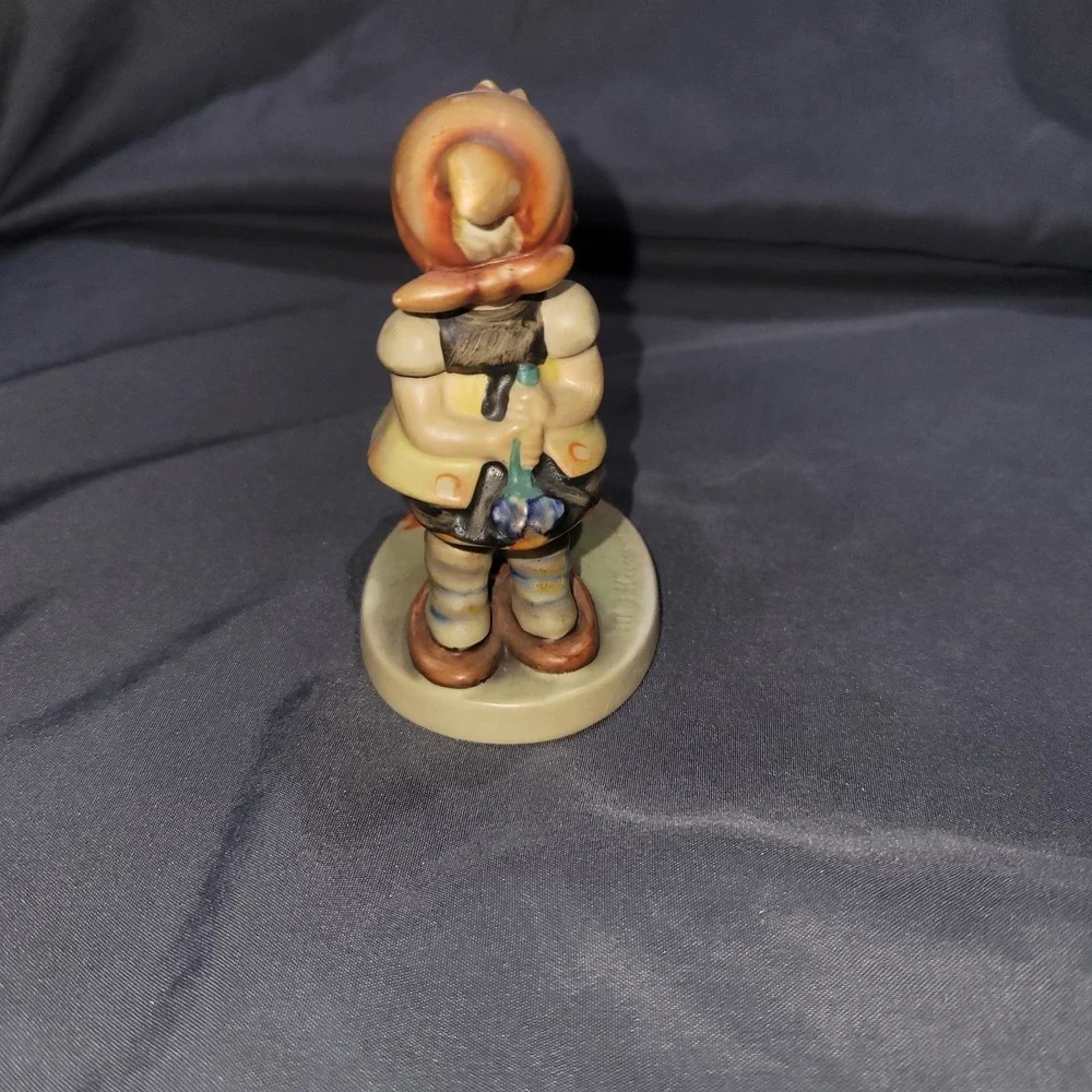 Goebel Hummel Goose Girl Figurine Girl with Geese As Is